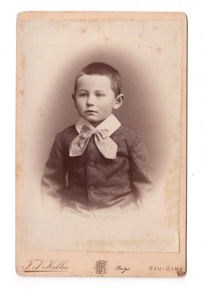 Fotografie Niedlicher kleiner Junge - Neu-Ulm 1880er / CAB U-29
