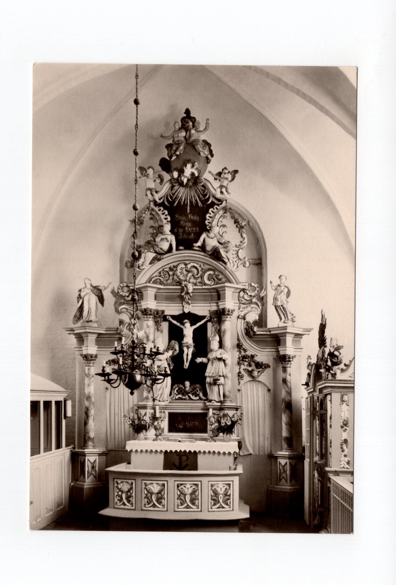 Ansichtskarte Dorfkirche auf Rügen / Trent