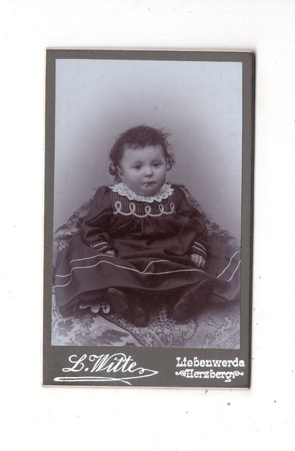 Fotografie Niedliches kleines Kind - Liebenwerda / Herzberg 1900er