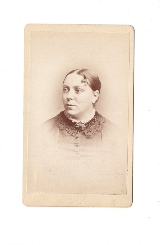 Fotografie Damenportrait - Norwich 1870er / CDV C1-09