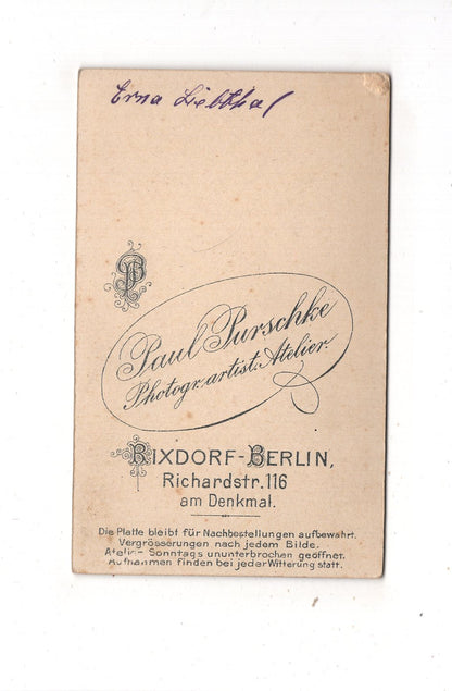 Fotografie Niedliches kleines Mädchen / benannt - Rixdorf-Berlin 1890er / CDV M1-32
