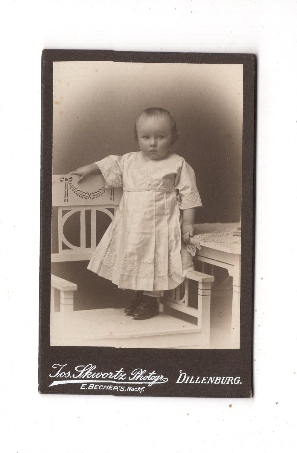 Fotografie Niedliches kleines Kind - Dillenburg 1900er