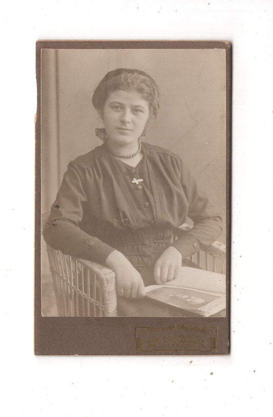 Fotografie Feine Dame - Neugersdorf um 1910