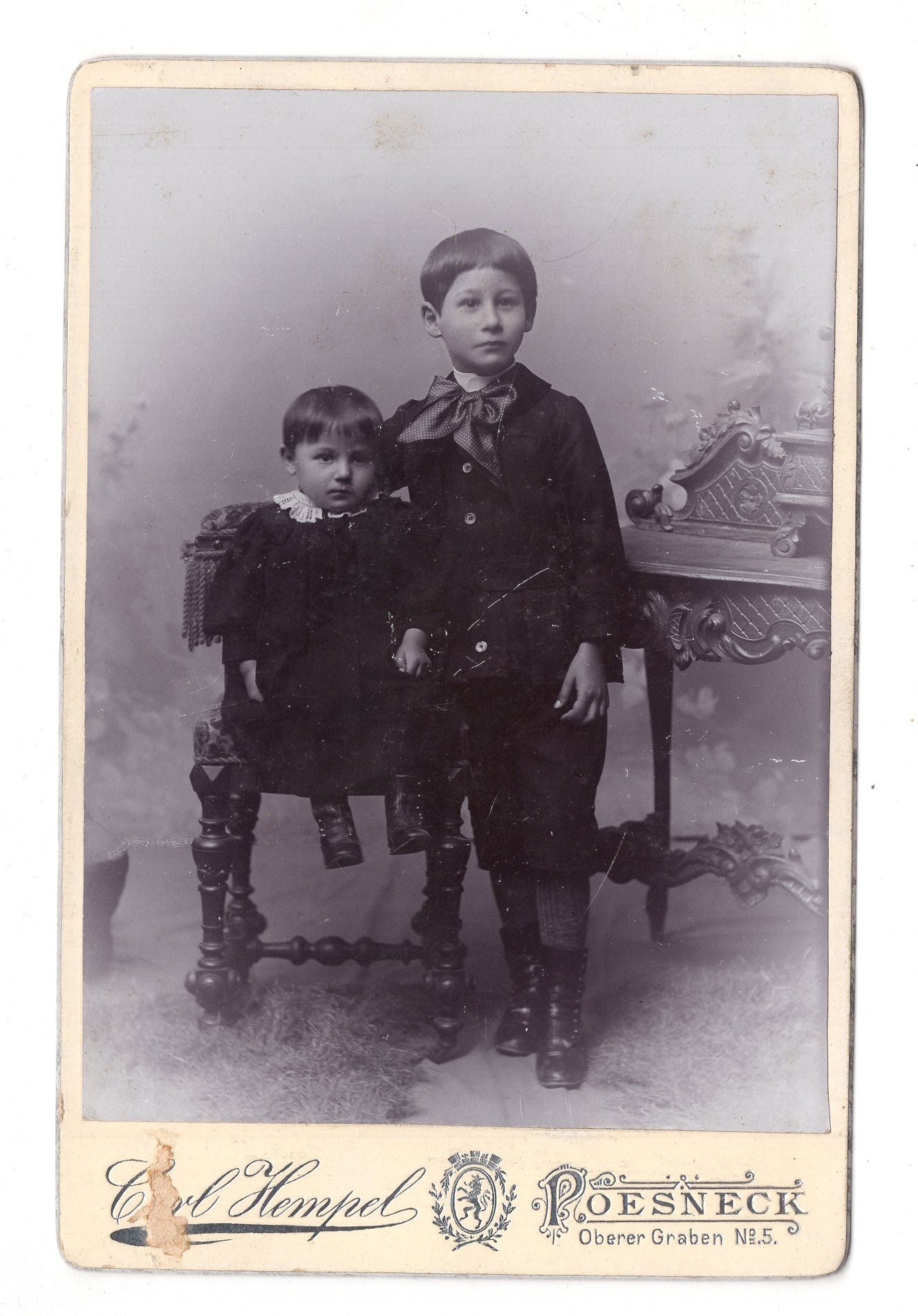 Fotografie Niedliche kleine Kinder / benannt - Pößneck 1890er / CAB U-30