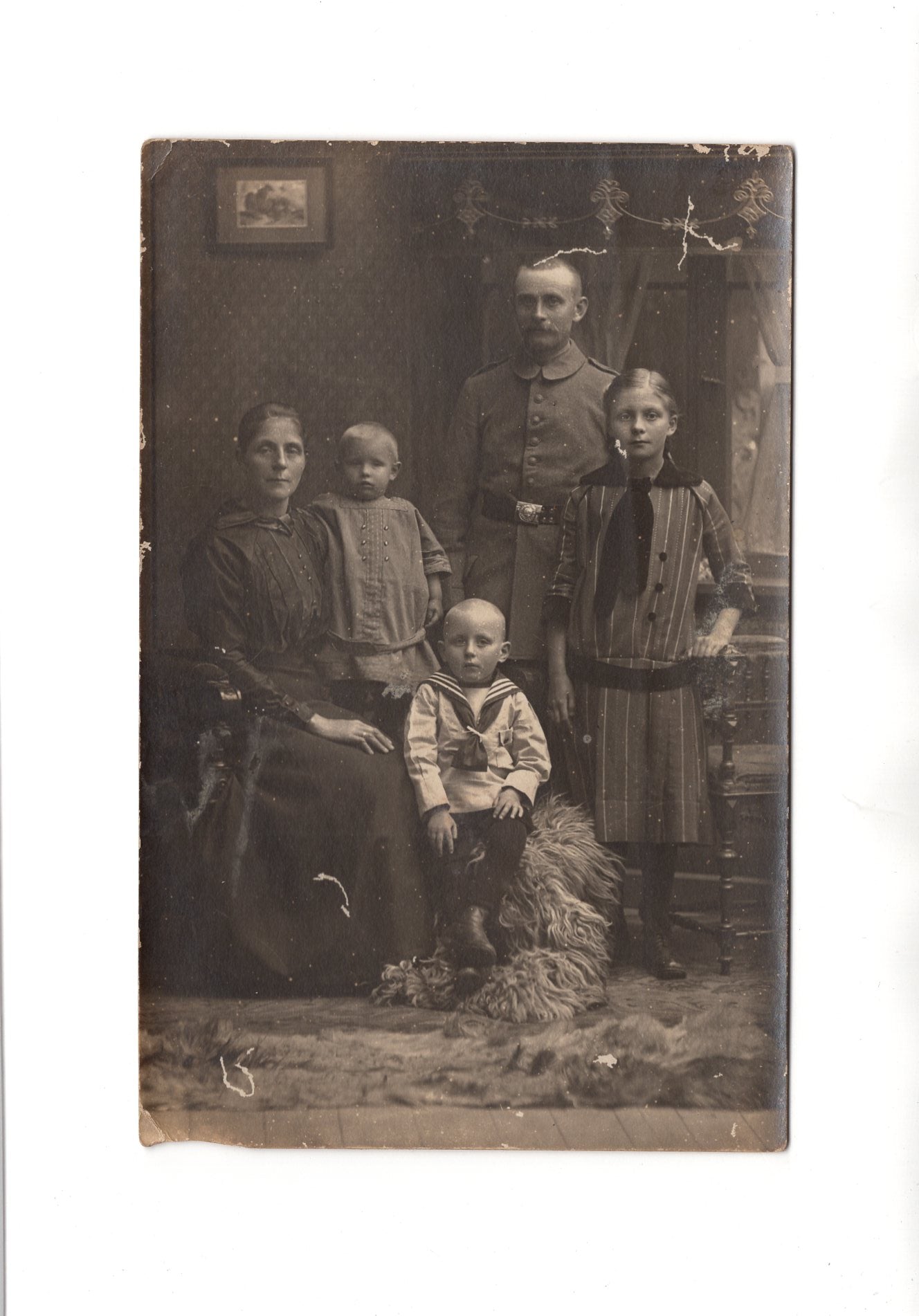 Ansichtskarte Soldat mit Familie