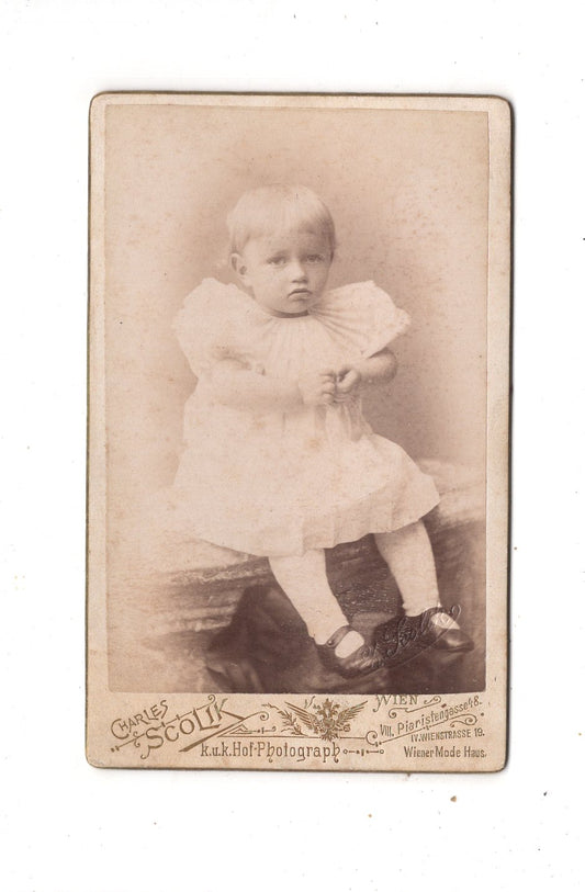 Fotografie Niedliches kleines Kind - Wien 1890er
