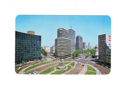 Ansichtskarte Mexico City / La Glorieta Colon sobre el Paseo de la Reforma / Mexiko