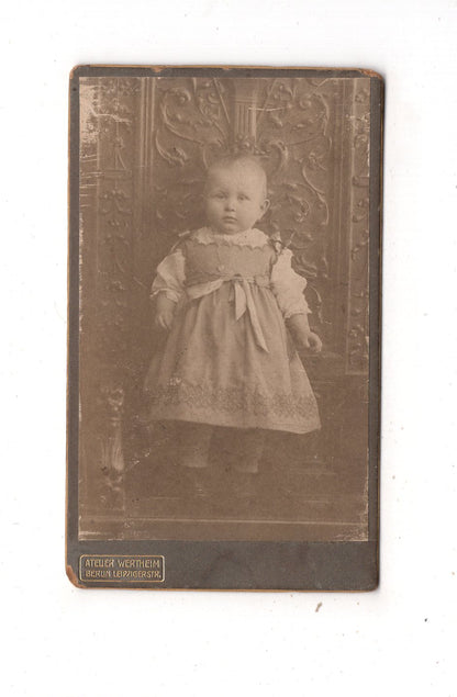 Fotografie Niedliches kleines Kind - Berlin 1910er / CDV M1-32