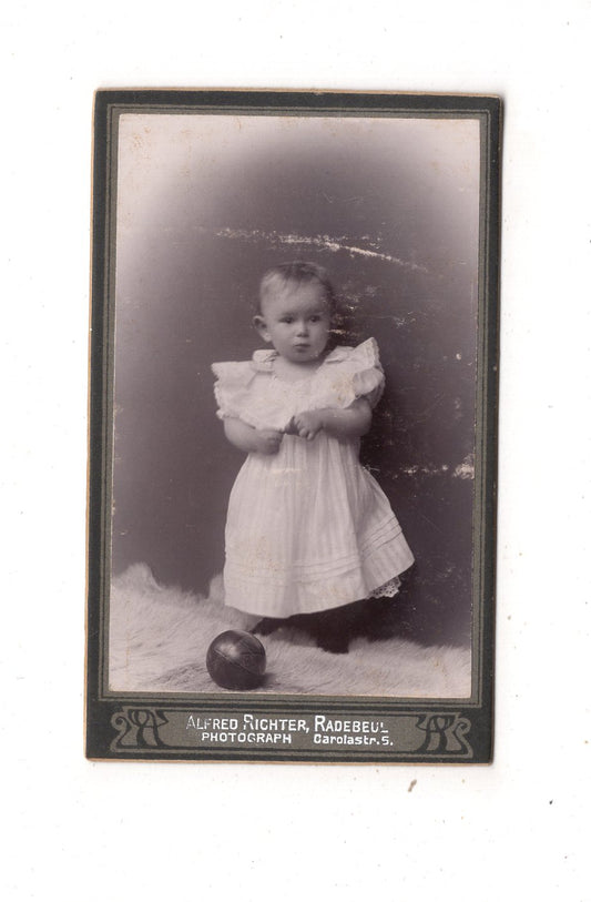 Fotografie Niedlicher kleiner Junge / benannt - Radebeul 1900er / CDV M1-32