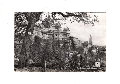 Ansichtskarte Bern / Bundeshaus und Münster / Schweiz