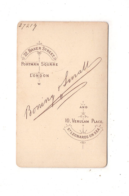 Fotografie Damenportrait - London um 1880