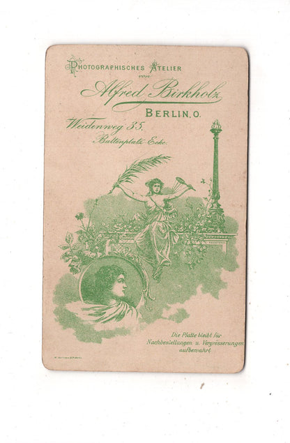 Fotografie Niedliches kleines Mädchen - Berlin 1890er / CDV M1-32