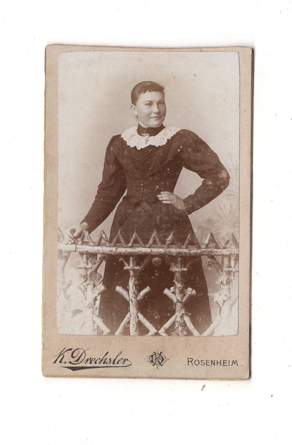 Fotografie Feine Dame - Rosenheim um 1900 / CDV L1-30