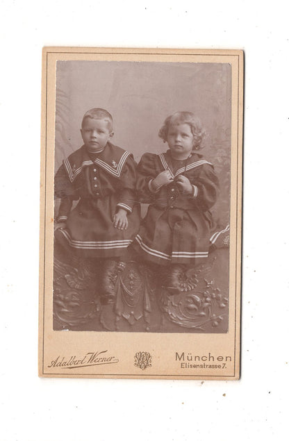 Fotografie Niedliche kleine Kinder - München um 1890