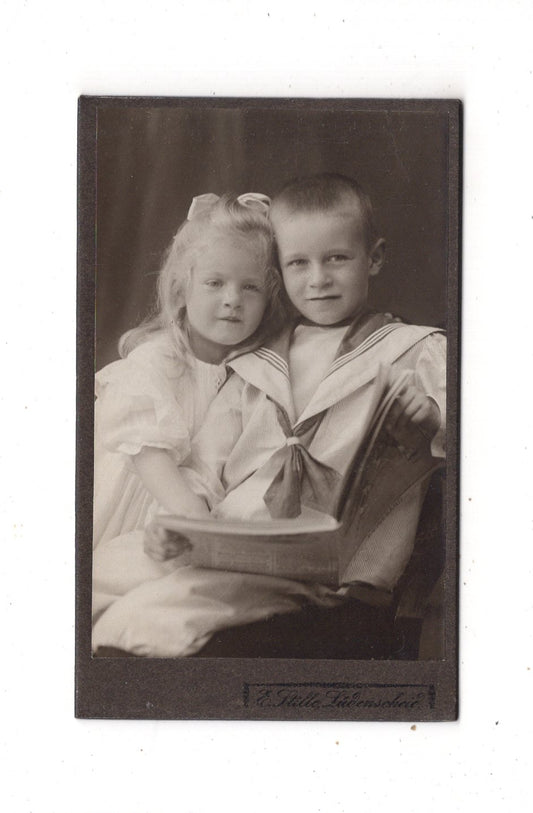 Fotografie Niedliche kleine Kinder - Lüdenscheid 1900er
