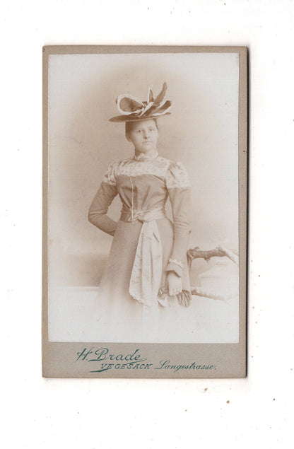 Fotografie Feine Dame mit Widmung - Vegesack um 1900