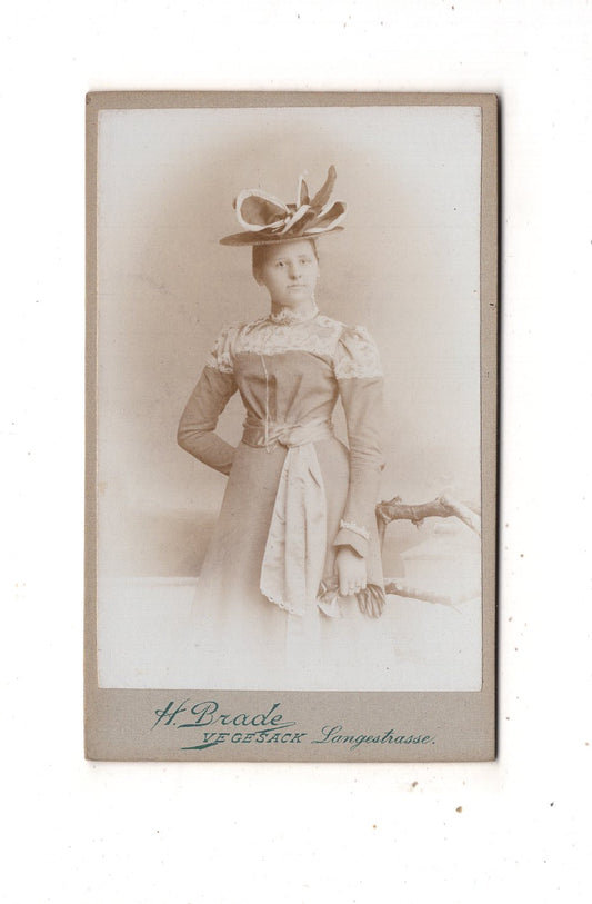Fotografie Feine Dame mit Widmung - Vegesack um 1900