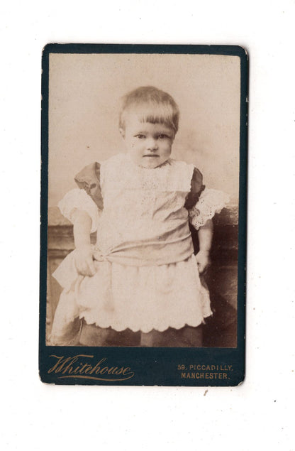 Fotografie Niedliches kleines Kind - Manchester 1880er / CDV M1-33