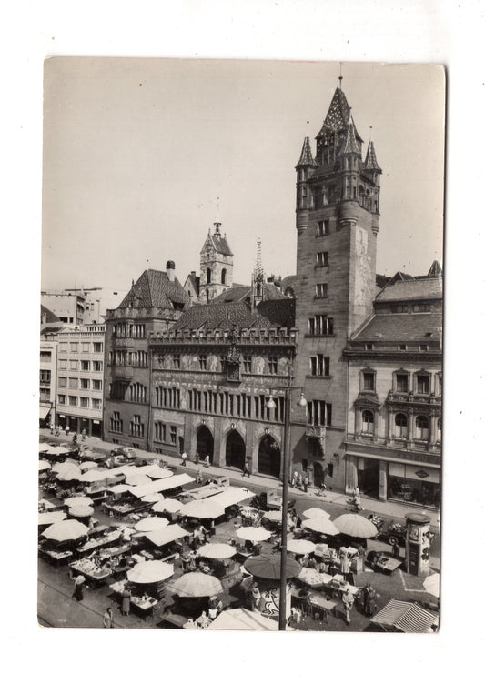 Ansichtskarte Basel / Marktplatz mit Rathaus / Schweiz