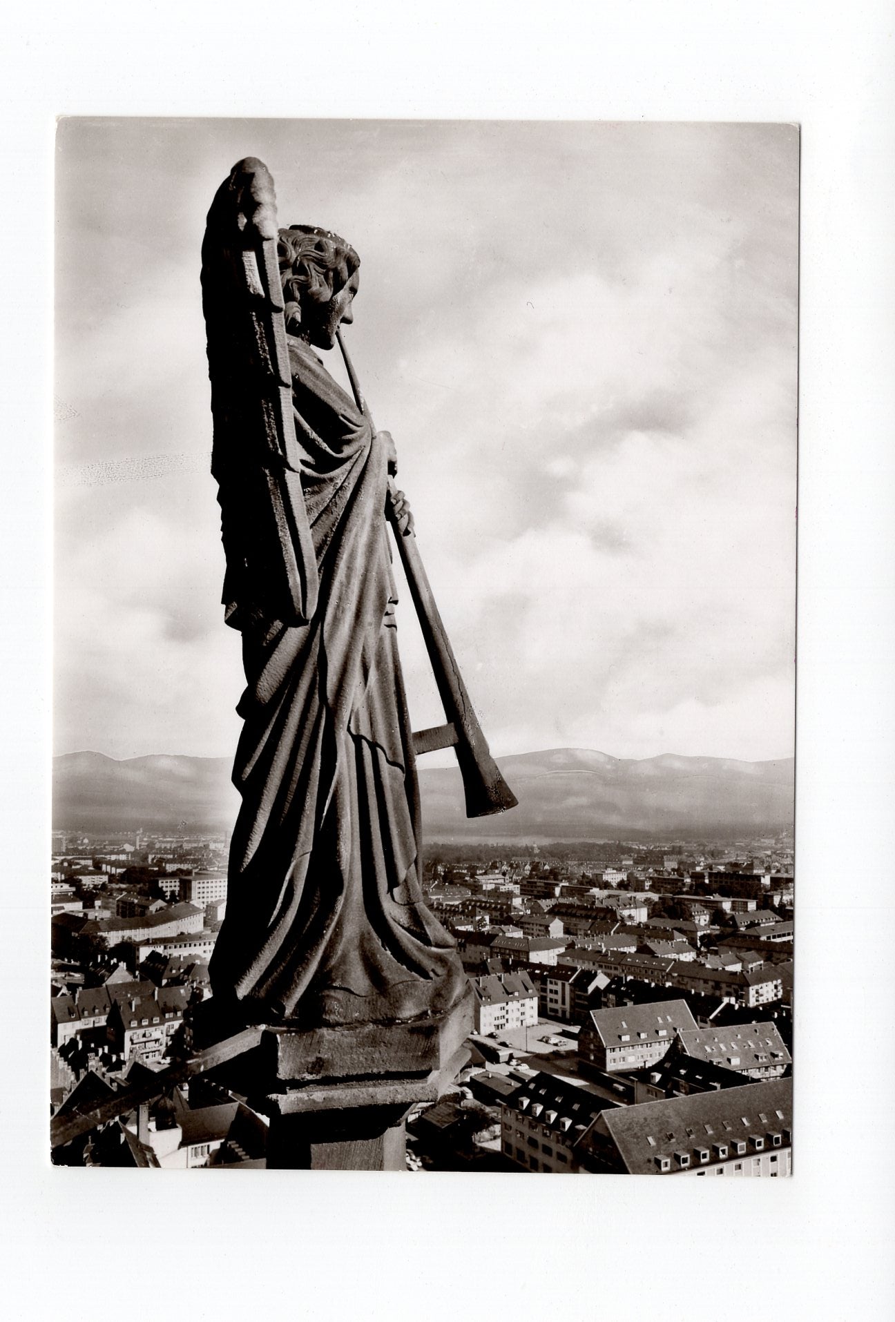 Ansichtskarte Freiburg im Breisgau / Posaunenengel auf dem Münsterturm