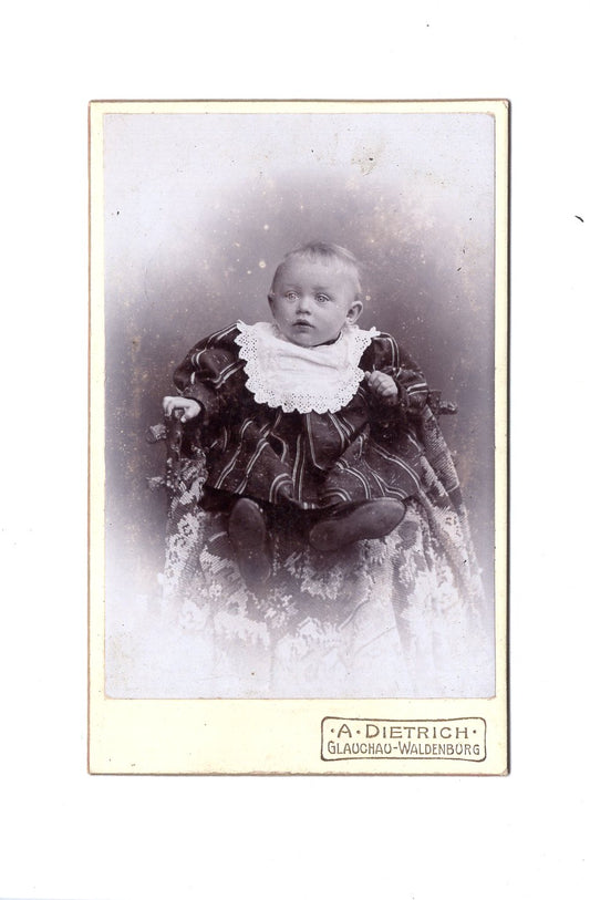 Fotografie Niedliches kleines Kind - Glauchau / Waldenburg 1890er