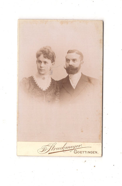 Fotografie Feines Paar - Göttingen um 1890