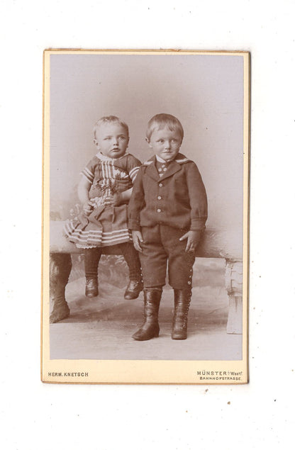 Fotografie Niedliche kleine Kinder - Münster in Westfalen 1890er
