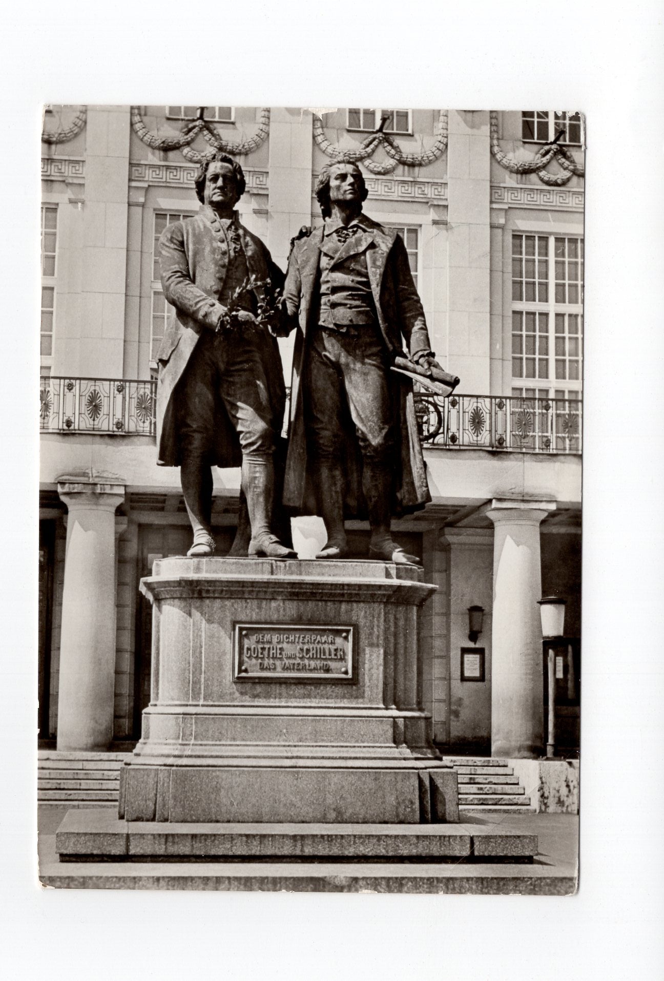 Ansichtskarte Weimar / Goethe- und Schiller-Denkmal