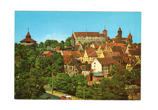 Ansichtskarte Nürnberg / Blick auf die Burg / M1-53