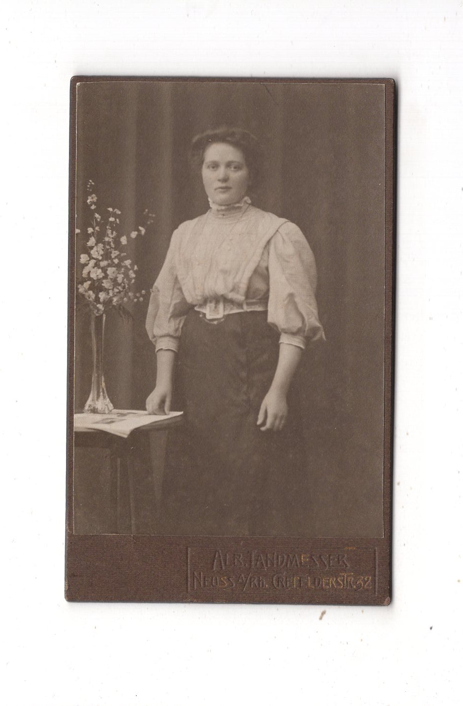 Fotografie Feine Dame - Neuss am Rhein 1910er / CDV L1-31