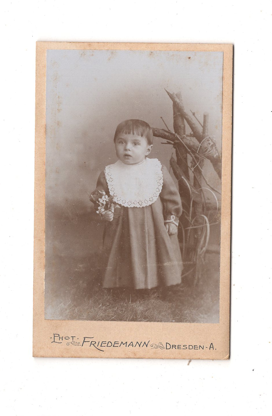 Fotografie Niedlicher kleiner Junge - Dresden um 1900 / CDV M1-13