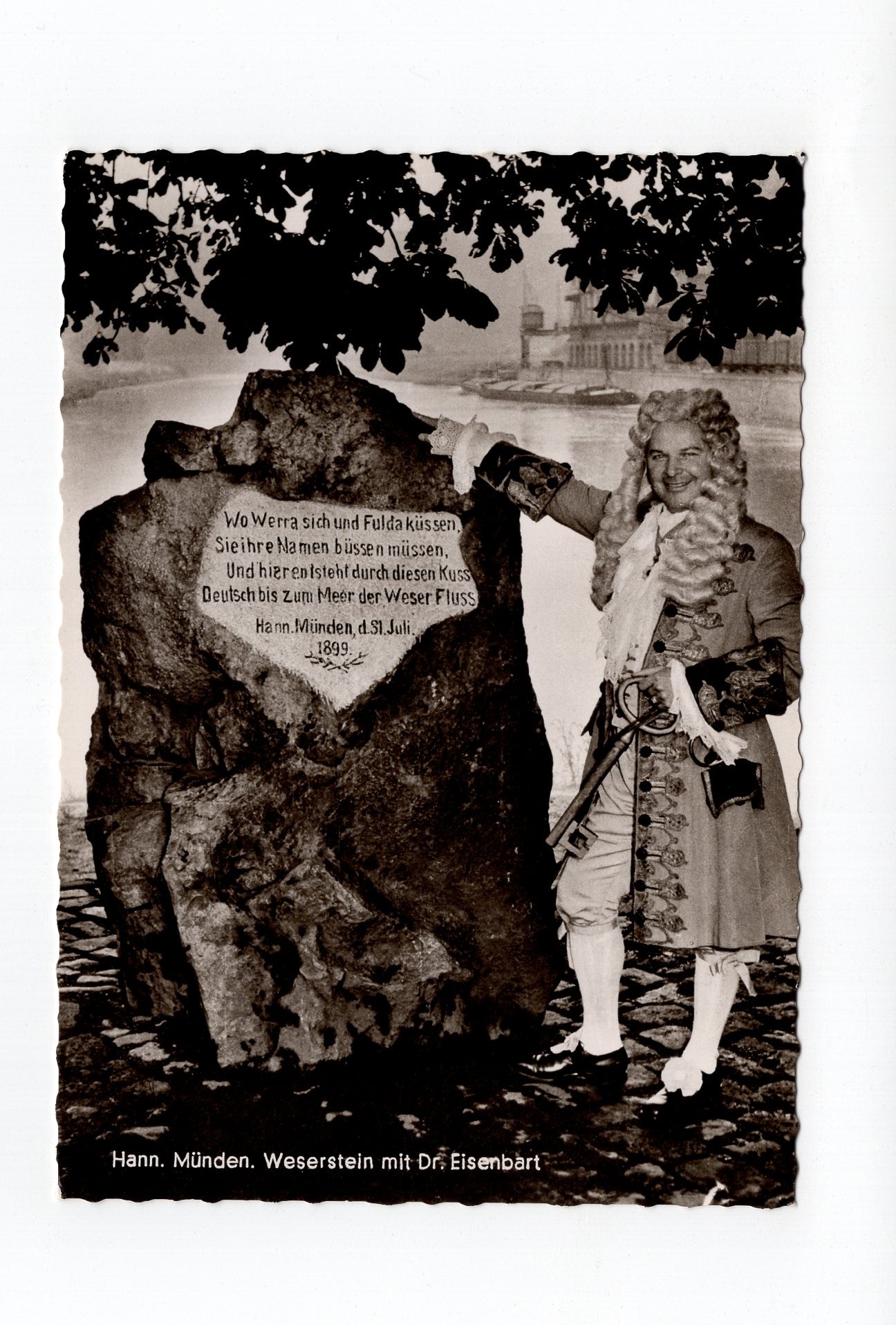 Ansichtskarte Hann. Münden / Weserstein mit Dr. Eisenbart
