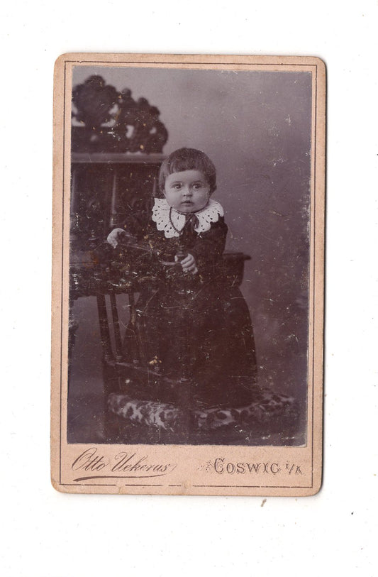 Fotografie Niedliches kleines Kind - Coswig um 1900 / CDV M1-33
