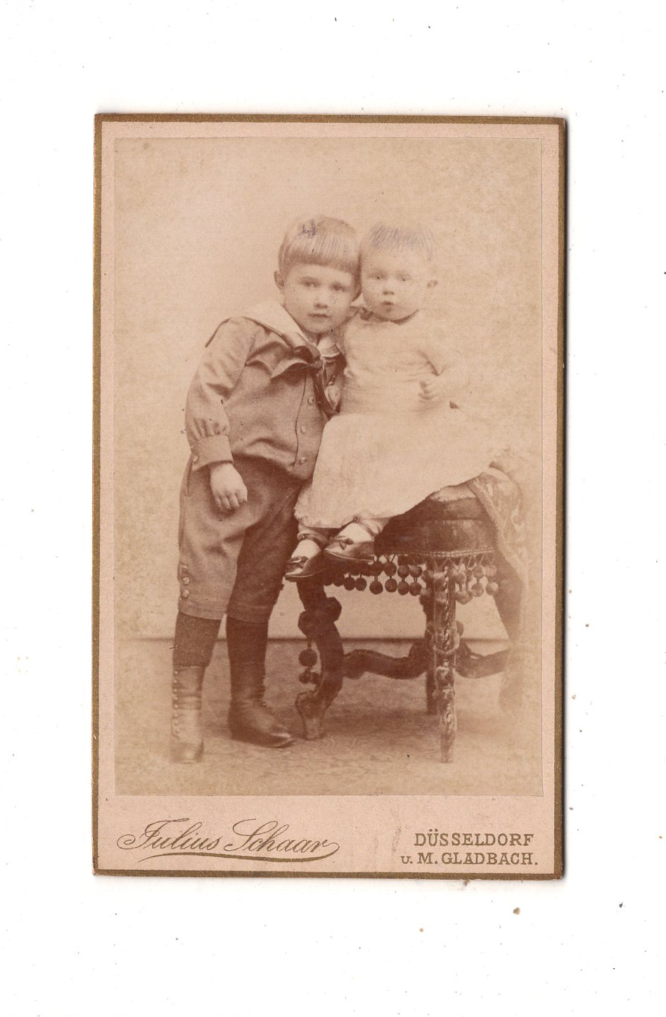 Fotografie Niedliche kleine Kinder - Düsseldorf & Mönchengladbach 1880er