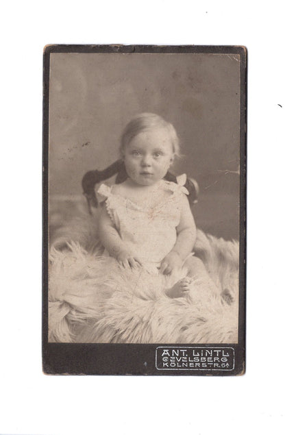 Fotografie Niedliches kleines Kind - Gevelsberg um 1910
