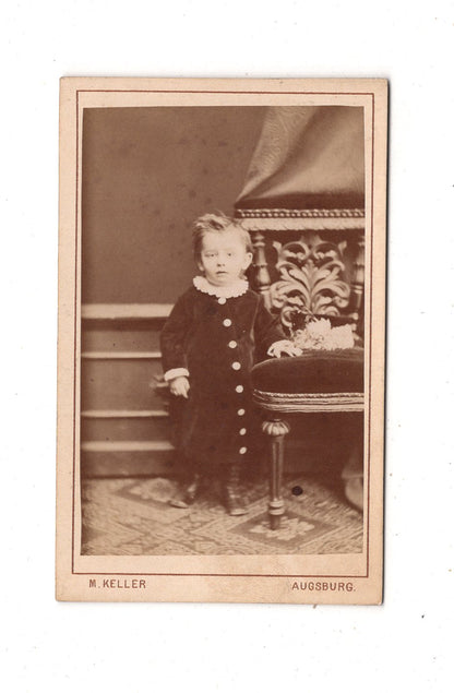 Fotografie Niedlicher kleiner Junge - Augsburg 1870er / CDV M1-14