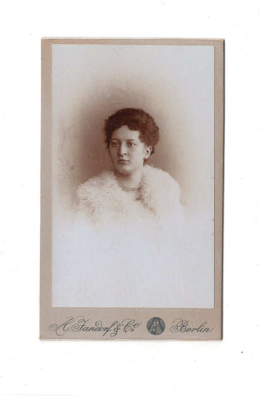 Fotografie Damenportrait - Berlin um 1900 / CDV C1-11