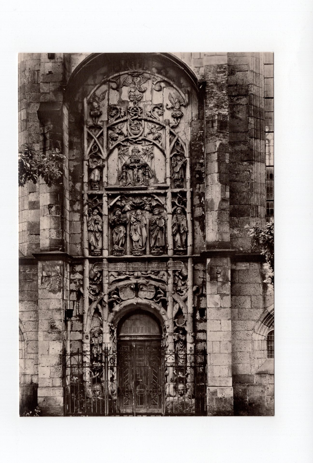 Ansichtskarte Schlosskirche in Karl-Marx-Stadt / Chemnitz / Astwerkportal