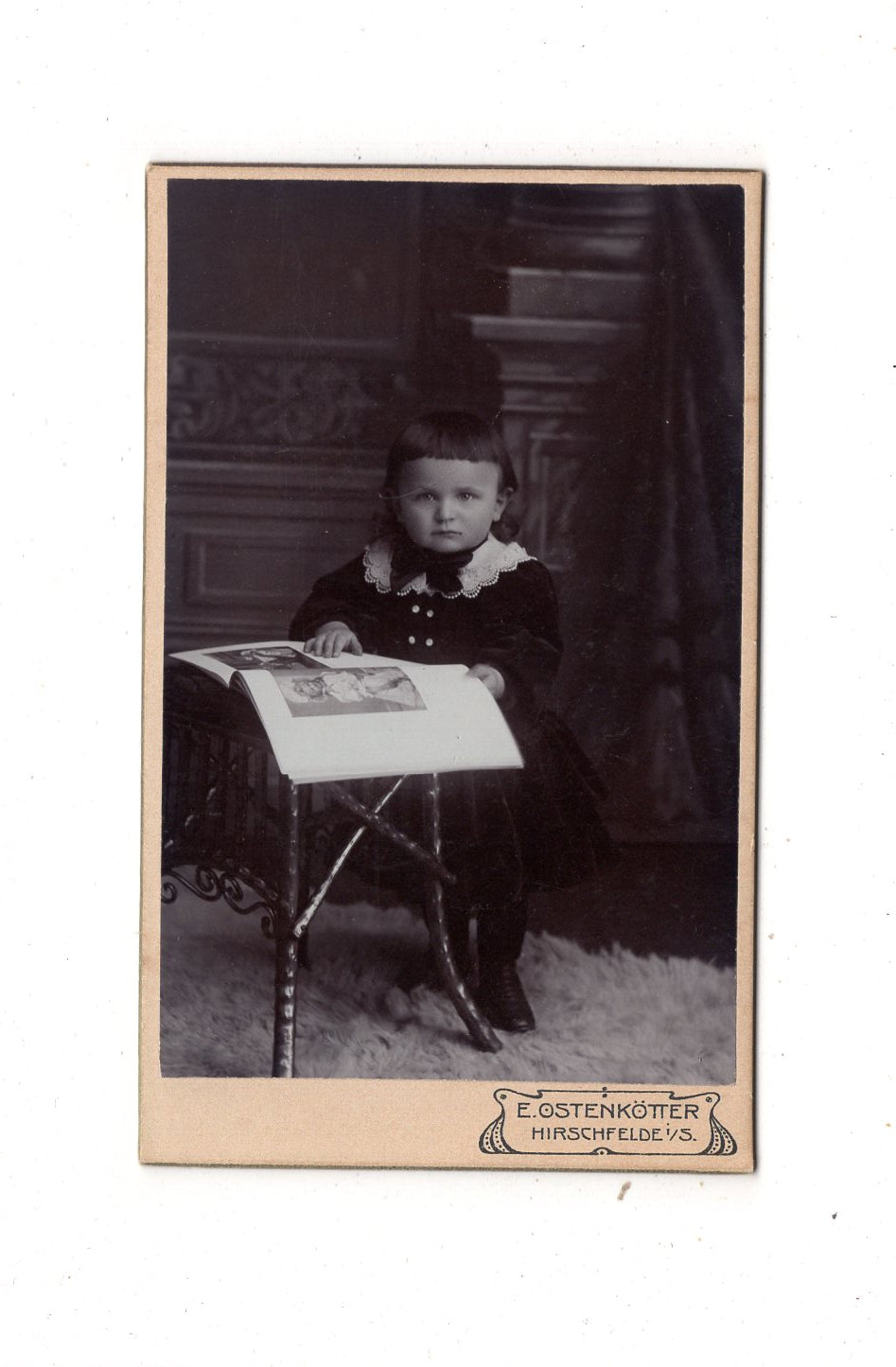 Fotografie Niedlicher kleiner Junge - Hirschfelde 1890er / CDV M1-14