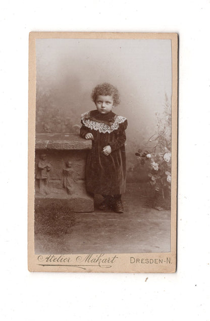Fotografie Niedliches kleines Kind - Dresden 1890er / CDV M1-34