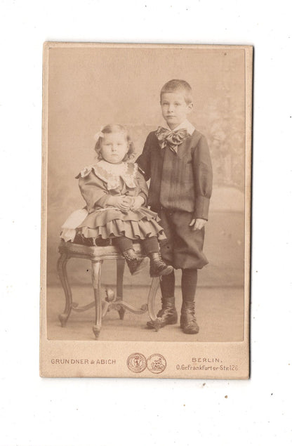 Fotografie Niedliche kleine Kinder - Berlin um 1900