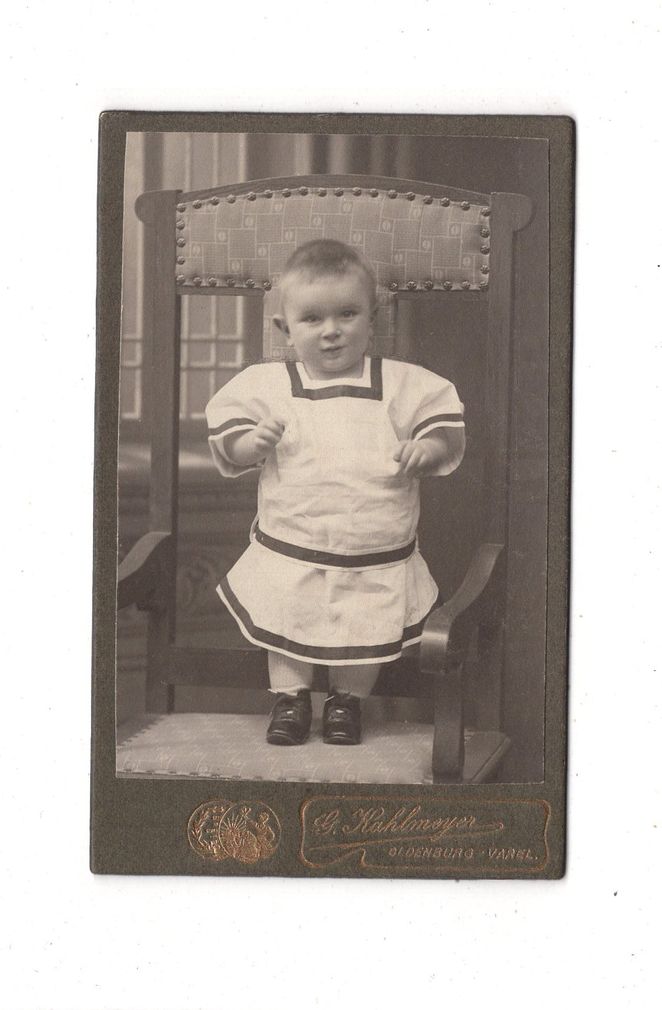 Fotografie Niedlicher kleiner Junge - Oldenburg-Varel 1910er / CDV M1-14