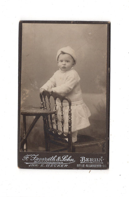 Fotografie Niedlicher kleiner Junge - Berlin 1910er / CDV M1-14