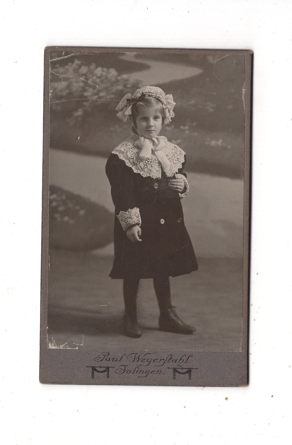 Fotografie Niedliches kleines Mädchen - Solingen 1900er