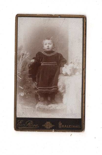 Fotografie Niedliches kleines Kind - Thale / Harz um 1890 / CDV M1-34