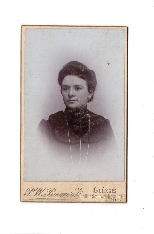 Fotografie Damenportrait - Liege Lüttich um 1900 / CDV C1-11