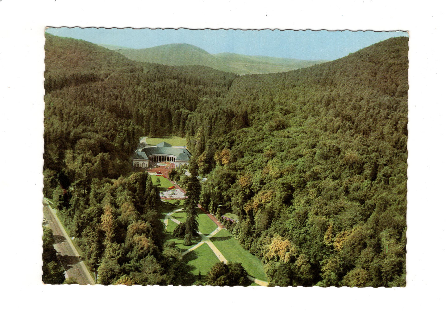 Ansichtskarte Bad Wildungen / Kurpark mit Wandelhalle