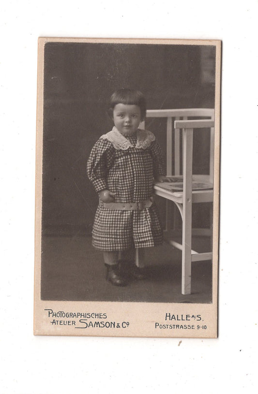 Fotografie Niedliches kleines Mädchen - Halle an der Saale um 1910 / CDV M1-34