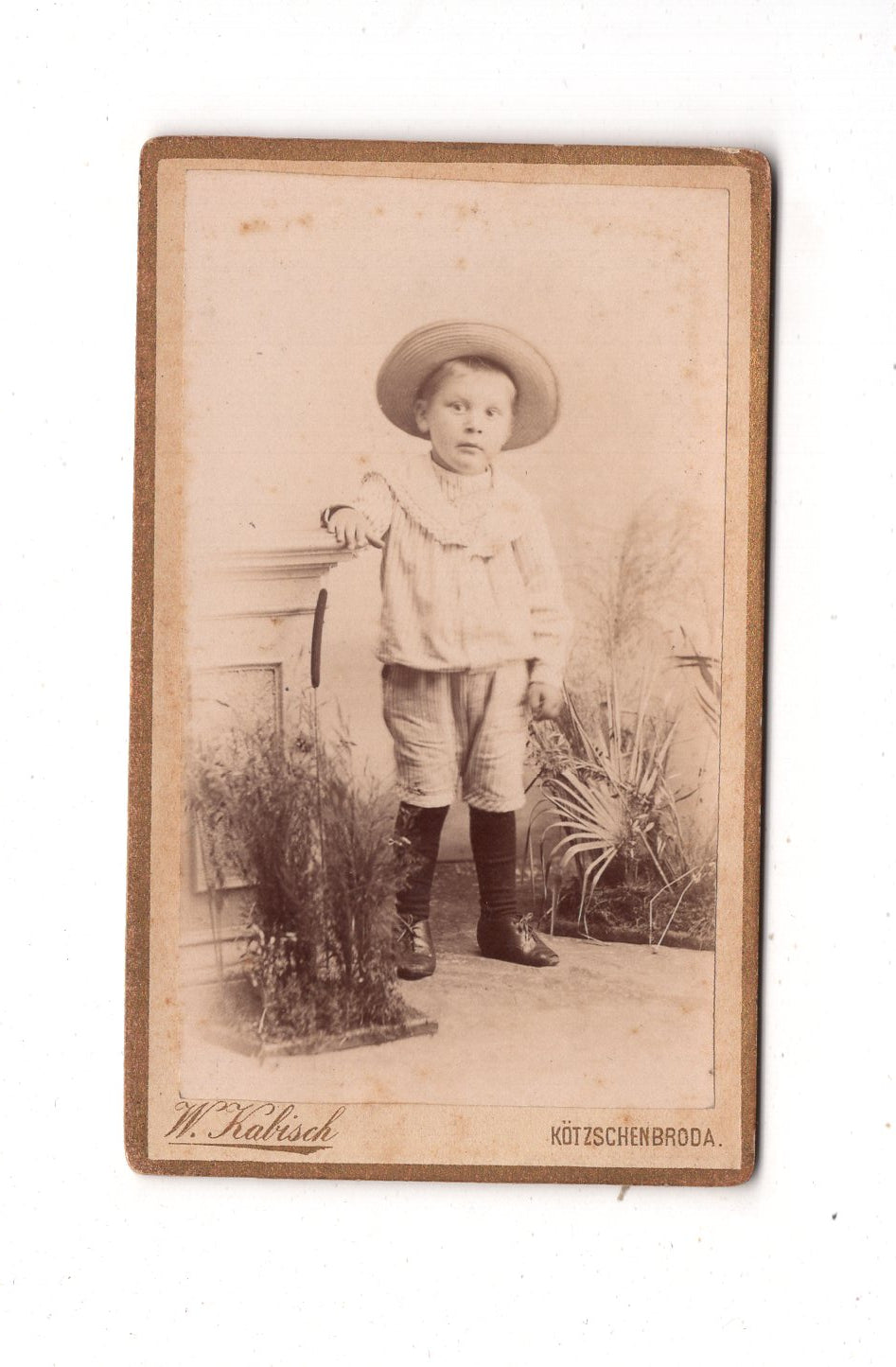 Fotografie Niedlicher kleiner Junge - Kötzschenbroda 1880er / CDV M1-14