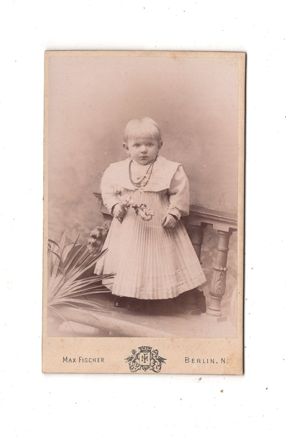 Fotografie Niedliches kleines Mädchen - Berlin 1890er